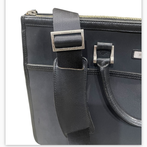 Sale‼️BURBERRY Authentic  Nylon  2Way Business  Briefcase with COA- Preowned - Picture 4 of 17